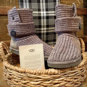 UGG Classic Cardy Gray Boots Size 9